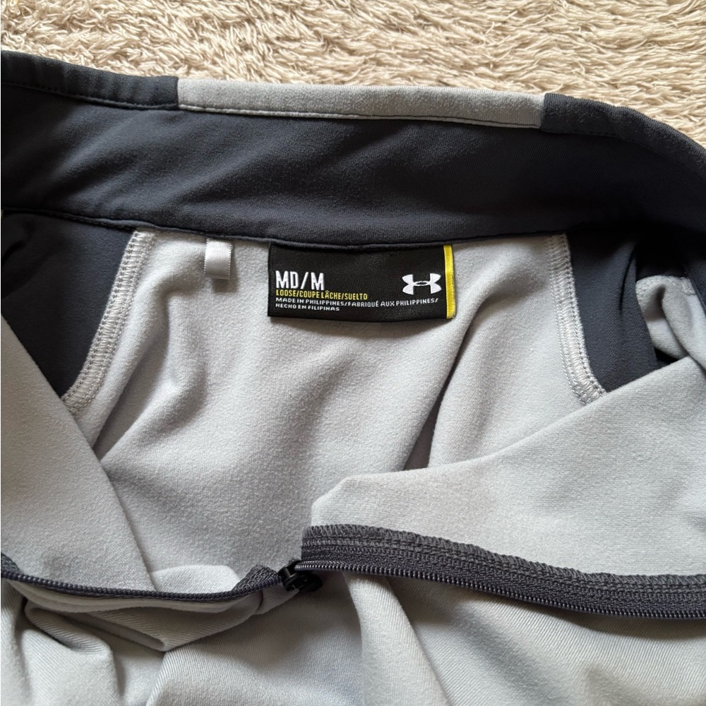 Under Armour Men's Performance Fleece Pullover Sweater Cold Gear Storm 1 Medium - Picture 4 of 9